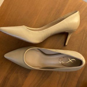 Sam Edelman neutral pumps / heels